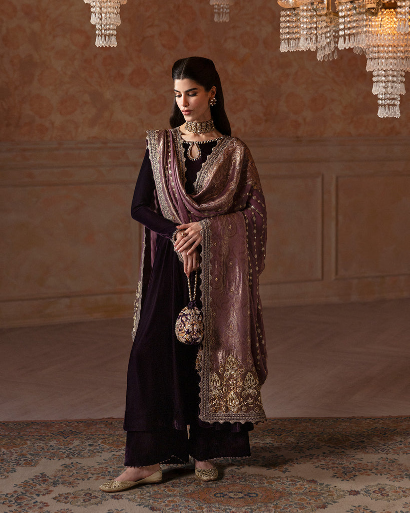 VELVET CLASSICS Faiza Saqlain VELVET CLASSICS Faiza Saqlain