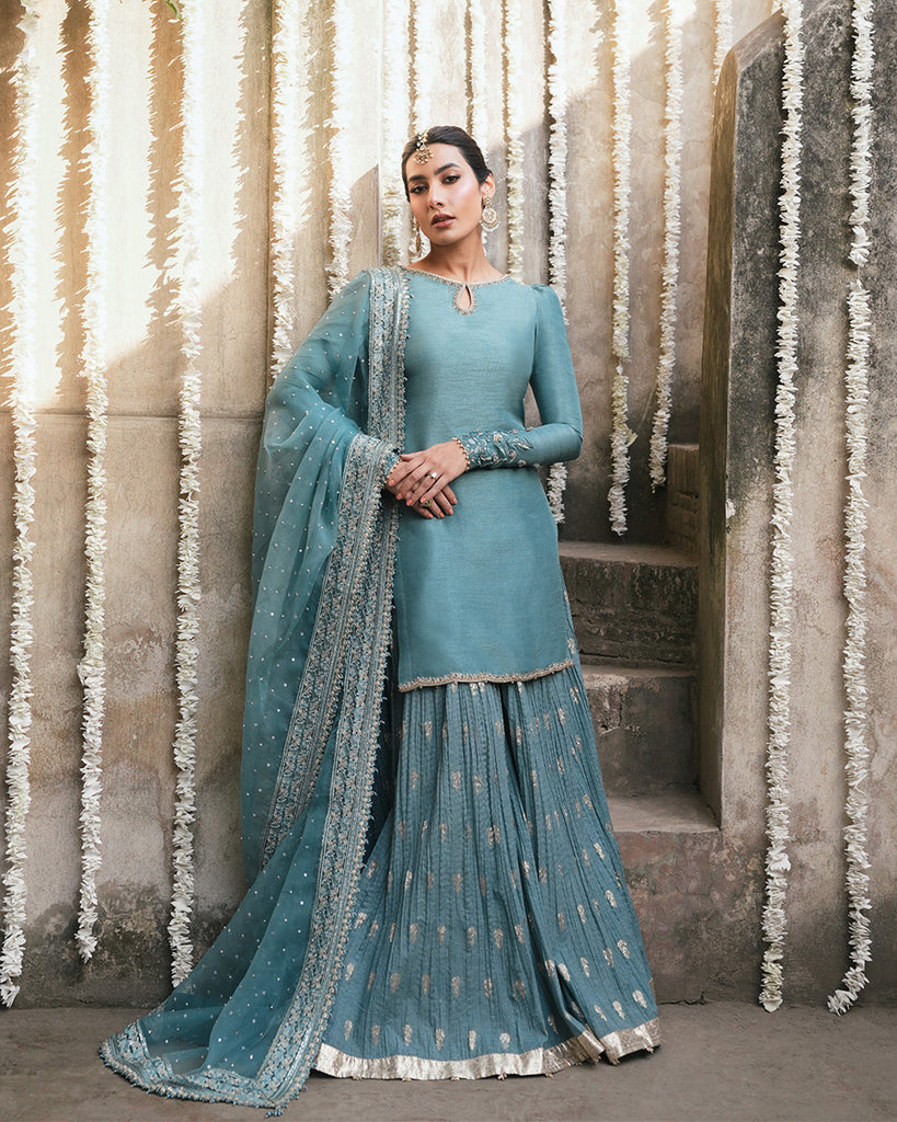 Luxe Formals Faiza Saqlain Luxe Formals Faiza Saqlain