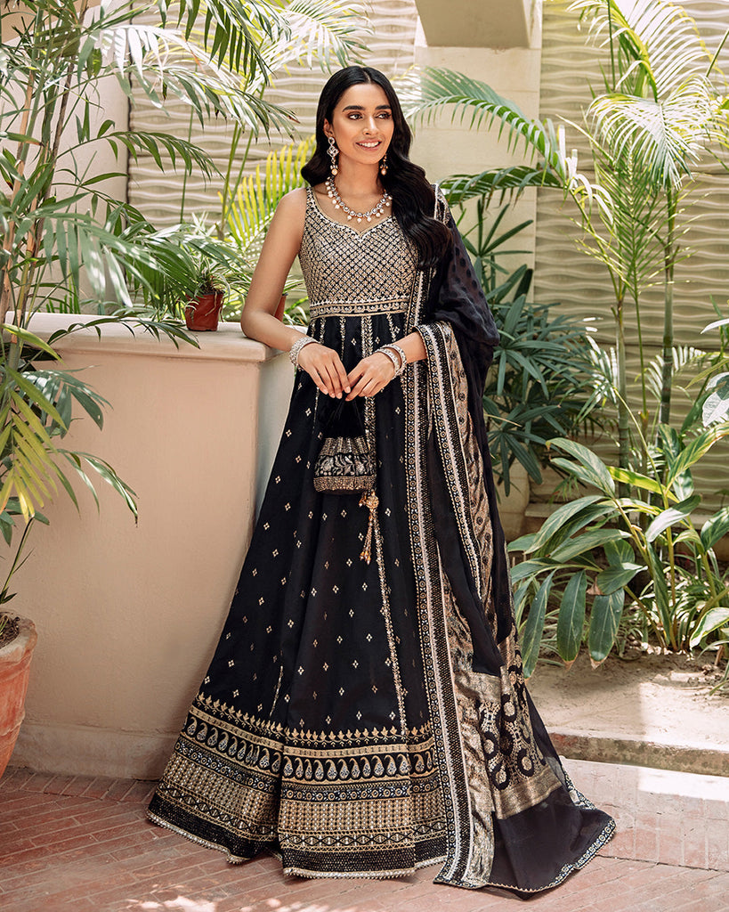 Buy Black Anarkali: Silk Printed Patola Pattern Sweetheart With Dupatta For  Women by Samyukta Singhania Online at Aza Fashions.