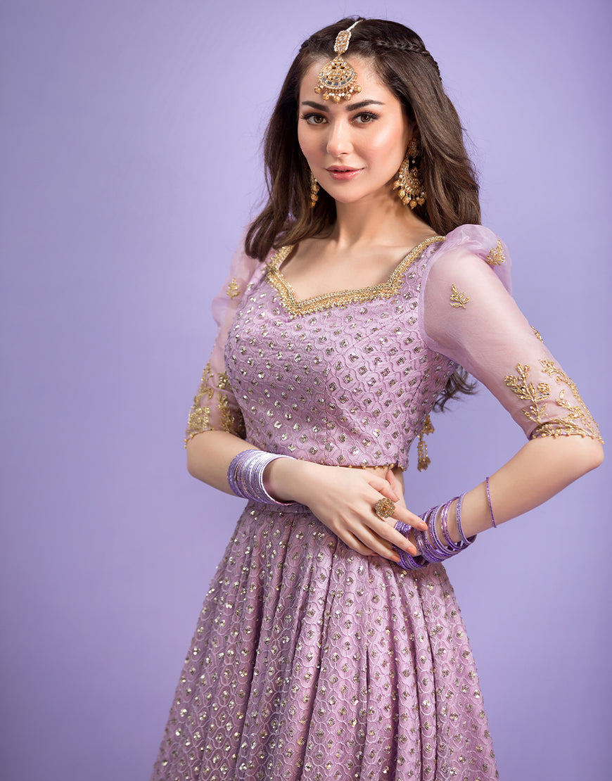 faiza saqlain purple dress rijamujahid_ is the epitome of gorgeous styled in the vibrant Yashal from Noor e Chashm. #FaizaSaqlain #EidwithFaizasaqlain #Eid2023