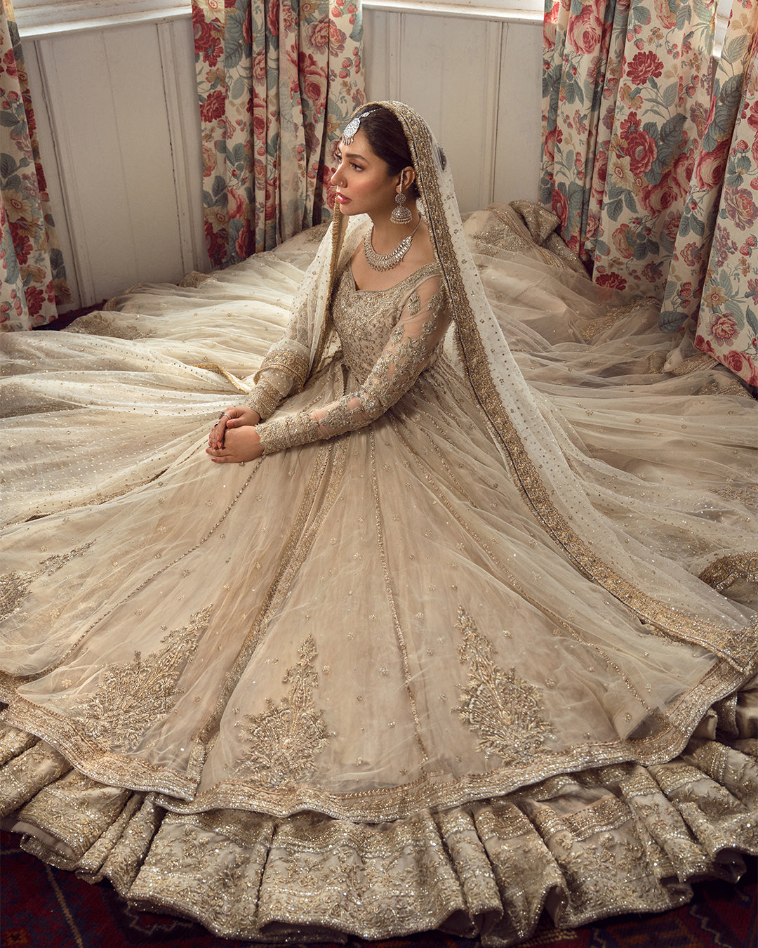 Faiza Saqlain Anamta, view 1